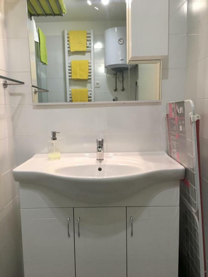 Apartman Govic Umag Exteriör bild