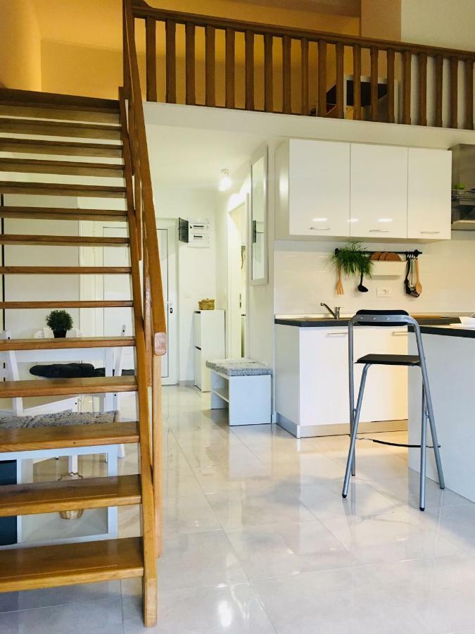 Apartman Govic Umag Exteriör bild