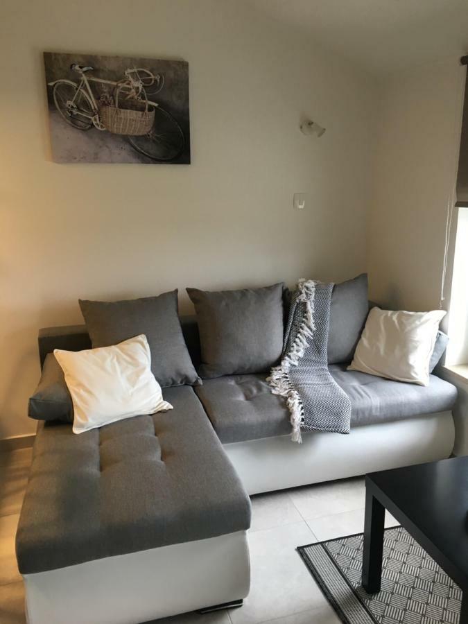 Apartman Govic Umag Exteriör bild